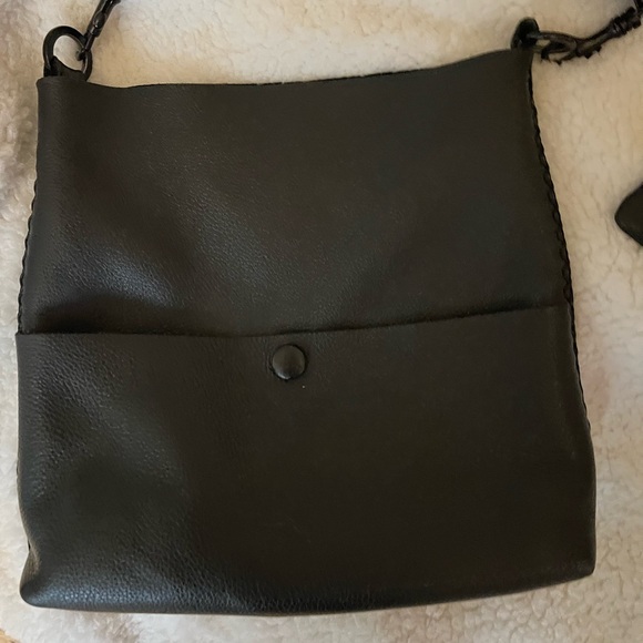 Callista black leather bag with matching pouch - Picture 4 of 14